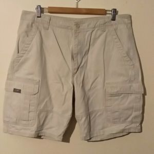 Wrangler Cargo Shorts - Size 36